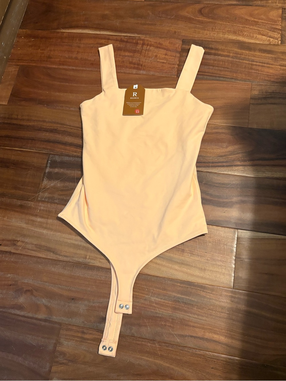 REORIA Neon Pastel‎ Peach Square Neck Thong Bodysuit NWT XS (0704)